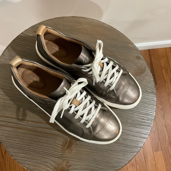 Clarks Un Maui Lace Womens Casual Sneaker Pebble Metallic Leather US Size 7 - Picture 2 of 6